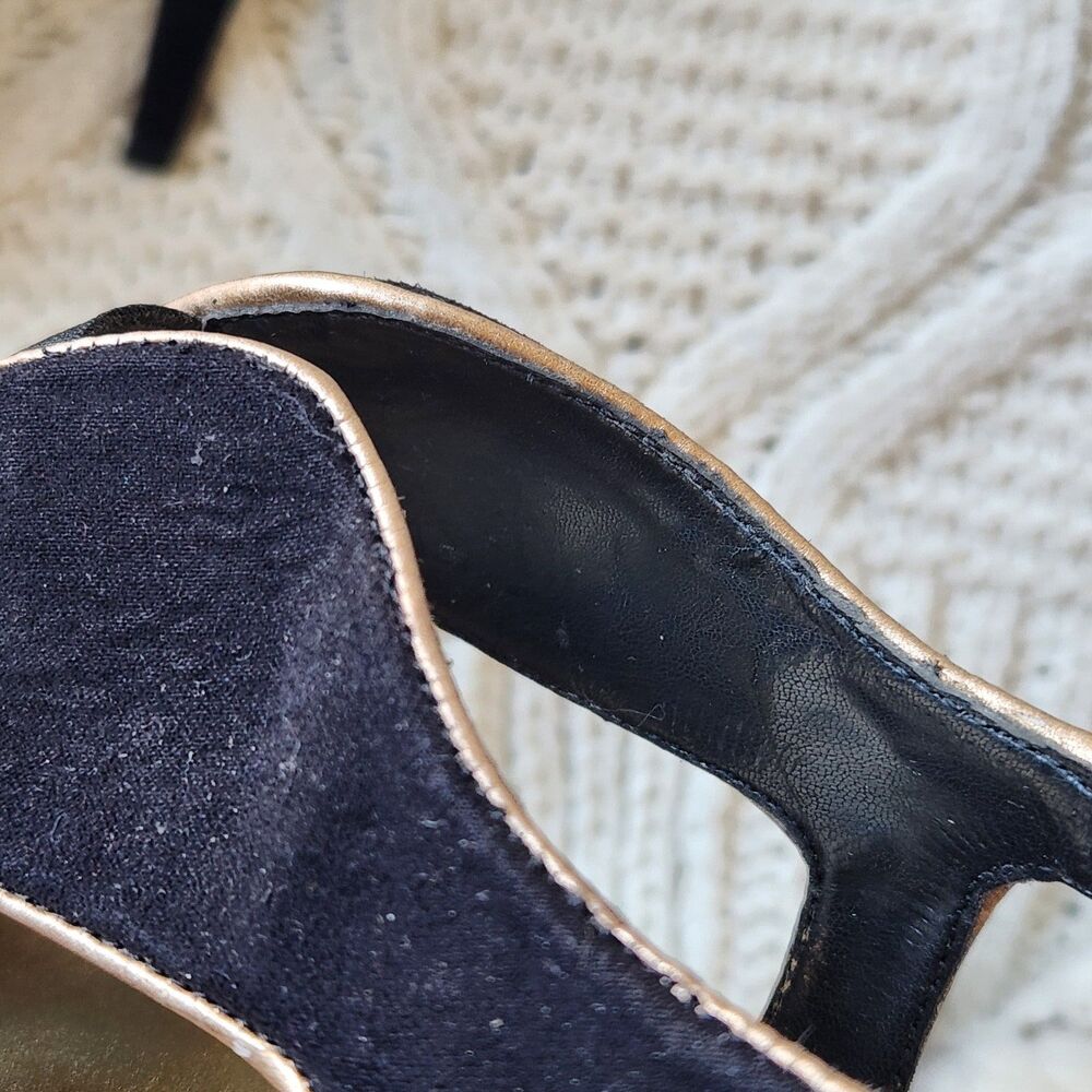 Fergalicious Black Suede/ Gold Open Toe Heels Size 8 - Picture 6 of 7